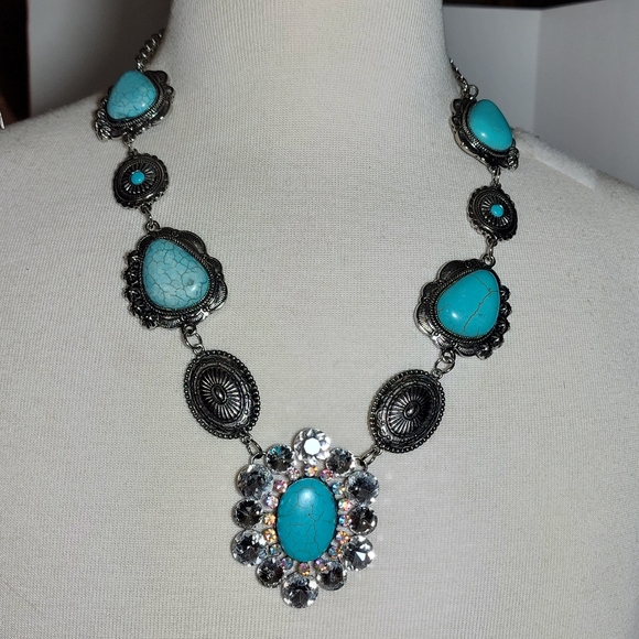 Jewelry - Turquoise and Silver Statement Necklace Accent Crystal Bling NWOT